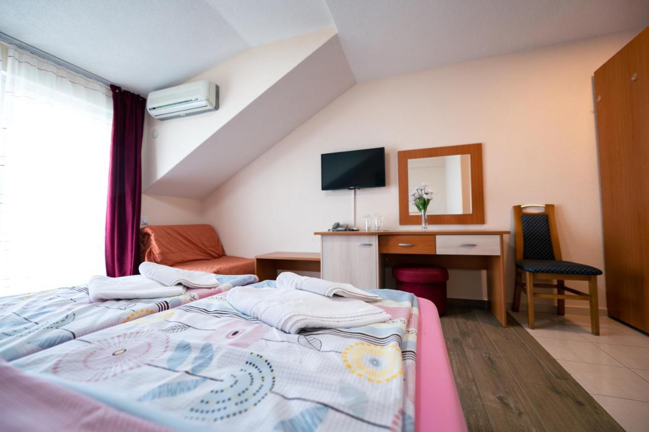 Hotel Holiday-M Ohrid Exterior foto